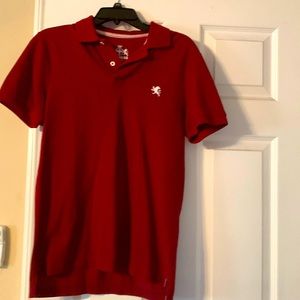 Men’s collared shirt